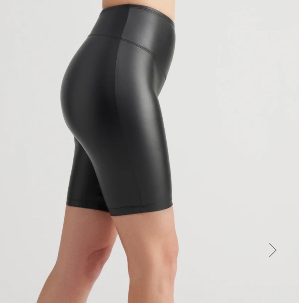 NWT - Yummie faux leather shaping biker short